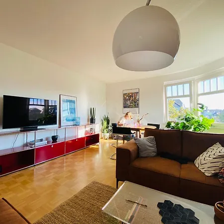 Apartment 100qm Designer-altbau-wohnung